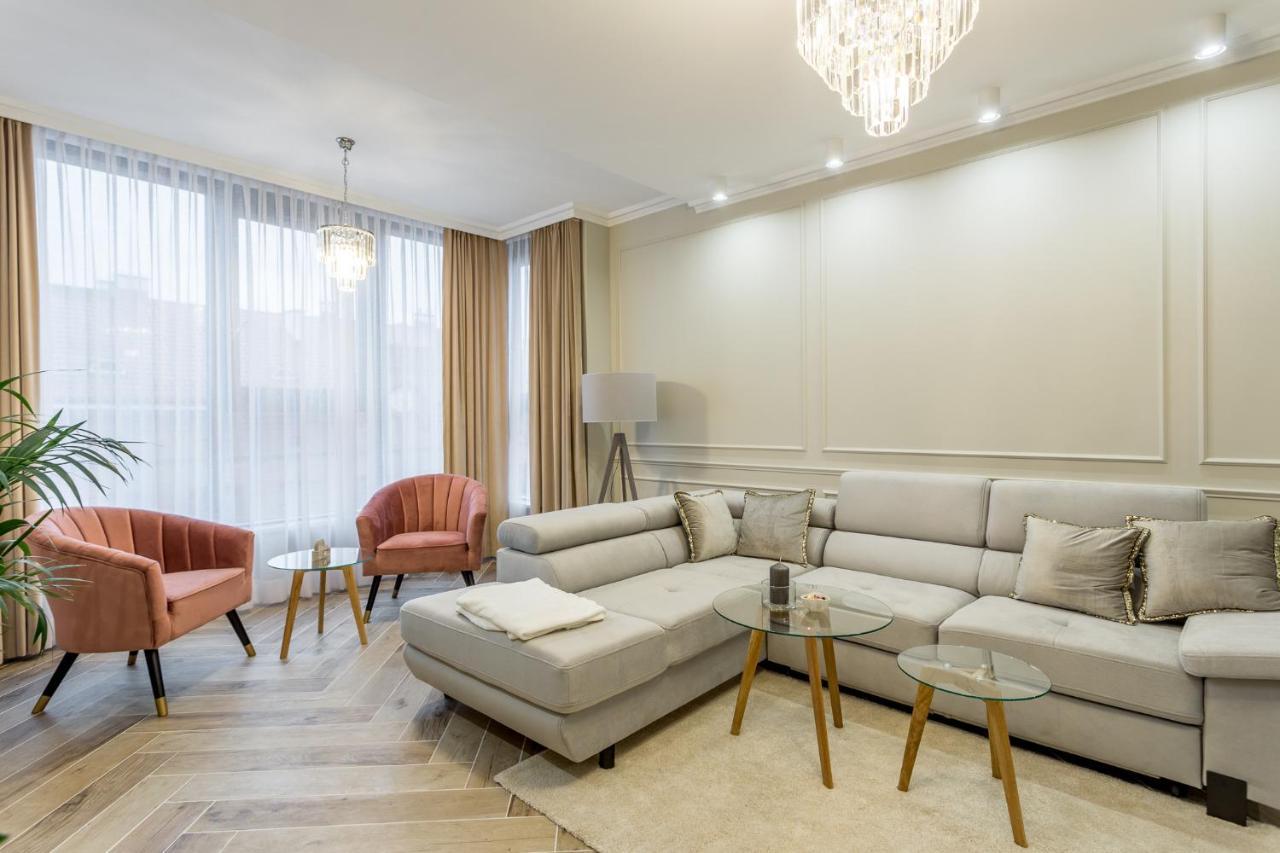 Appartement Apartament Jasminowy à Ełk Extérieur photo